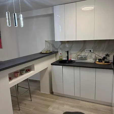 D Apartment *