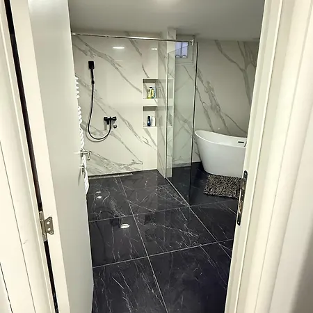 D Apartment