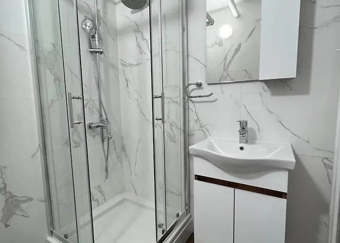 Διαμέρισμα D *